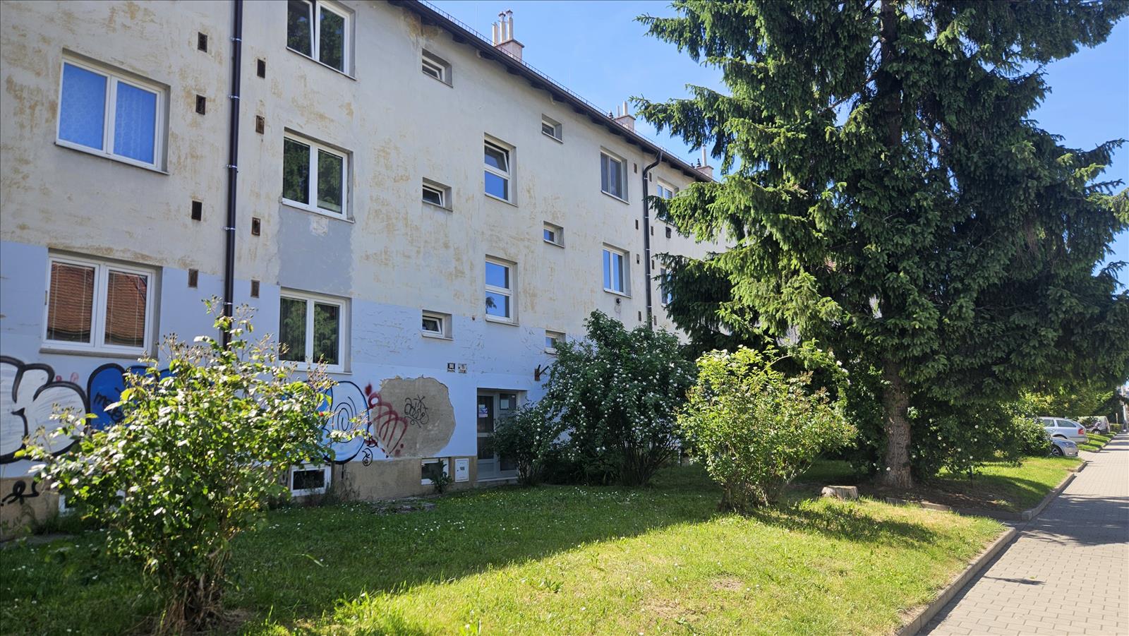 Obrázek 1