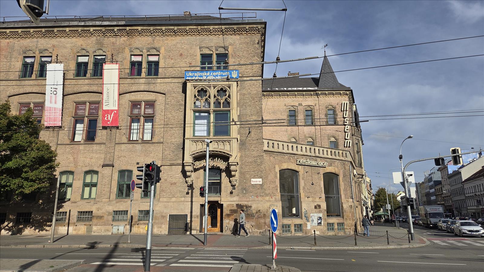 Obrázek 1